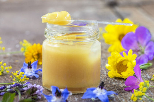 Nutrire la pelle con la pappa reale